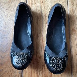 Tory Burch flats; size 7.5; black patent